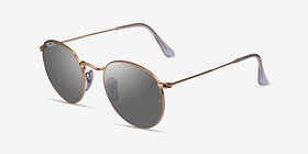 Ray-Ban RB3447 Round Light Gold Métal Soleil de Lunette de vue d'EyeBuyDirect, Vue d'Angle
