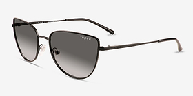 Vogue Eyewear VO4233S Noir Métal Soleil de Lunette de vue d'EyeBuyDirect, Vue d'Angle