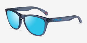 Oakley Frogskins Crystal Black Plastique Soleil de Lunette de vue d'EyeBuyDirect, Vue d'Angle