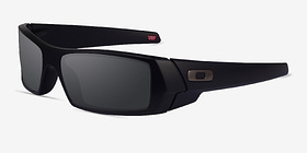 Oakley OO9014 Matte Black Plastique Soleil de Lunette de vue d'EyeBuyDirect, Vue d'Angle