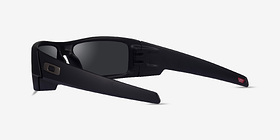 Oakley OO9014 Matte Black Plastique Soleil de Lunette de vue d'EyeBuyDirect, Vue de Côté