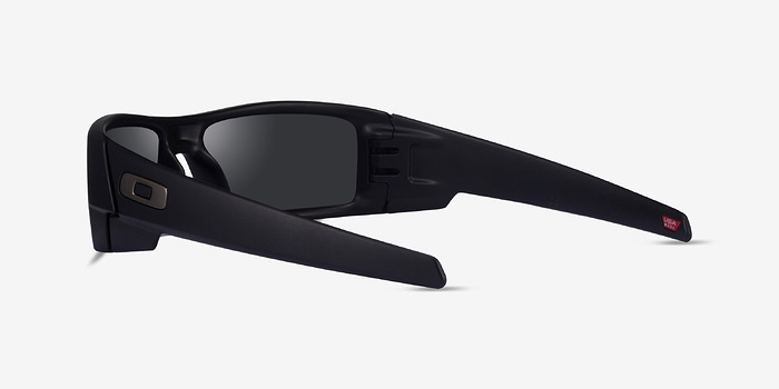 Oakley OO9014 Matte Black Plastique Soleil de Lunette de vue d'EyeBuyDirect