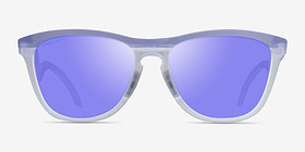 Oakley OO9289 Frogskins Tm Matte Purple Clear Plastique Soleil de Lunette de vue d'EyeBuyDirect, Vue de Face
