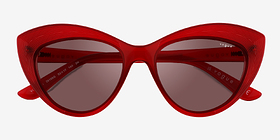Vogue Eyewear VO5377S Rouge Plastique Soleil de Lunette de vue d'EyeBuyDirect, Vue Rapprochée
