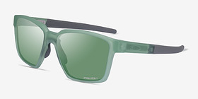 Oakley OO9430 Actuator Vert Mat Plastique Soleil de Lunette de vue d'EyeBuyDirect, Vue d'Angle