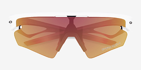 Oakley Sphaera Matte White Plastique Soleil de Lunette de vue d'EyeBuyDirect, Vue Rapprochée
