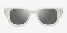Ray-Ban RB4940 Wayfarer Puffer Polished White Plastique Soleil de Lunette de vue d'EyeBuyDirect, Vue de Face