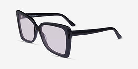 Tippi Noir Acétate Soleil de Lunette de vue d'EyeBuyDirect, Vue d'Angle