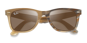 Photo Striped Brown Ray-Ban RB2140F Wayfarer Change -  Acétate Lunettes de soleil