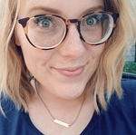 Amy C. - Light Tortoise - round - plastic